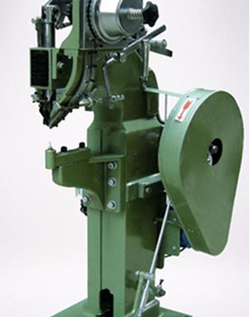 如何控制鉚接機壓鉚工藝的質(zhì)量？