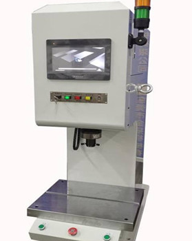 怎么看鉚接機的型號？