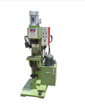 如何才能避免購買到劣質(zhì)鉚接機？