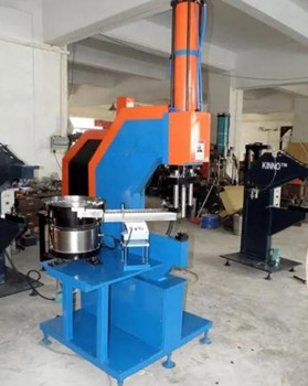 為什么會出現(xiàn)液壓鉚接機(jī)鉚偏的情況？