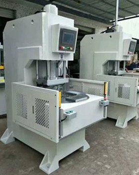 怎么選到合適的伺服壓裝鉚接機(jī)？需求需明確！