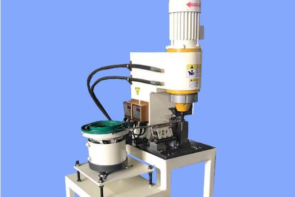 自動送料鉚接設備到底有哪些優(yōu)勢？ 圖2