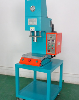 鉚接機(jī)大概多少錢一臺？